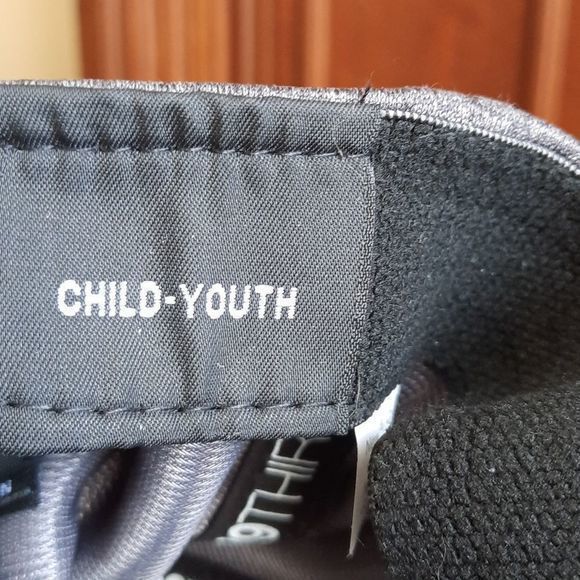 Like NEW- Buffalo Sabres‎ basebal hat, child/youth - Picture 6 of 11